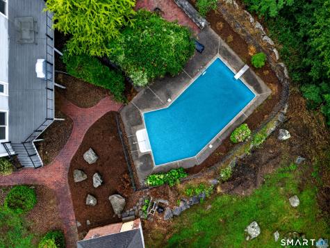 70 Pepperbox Road Waterford CT 06385