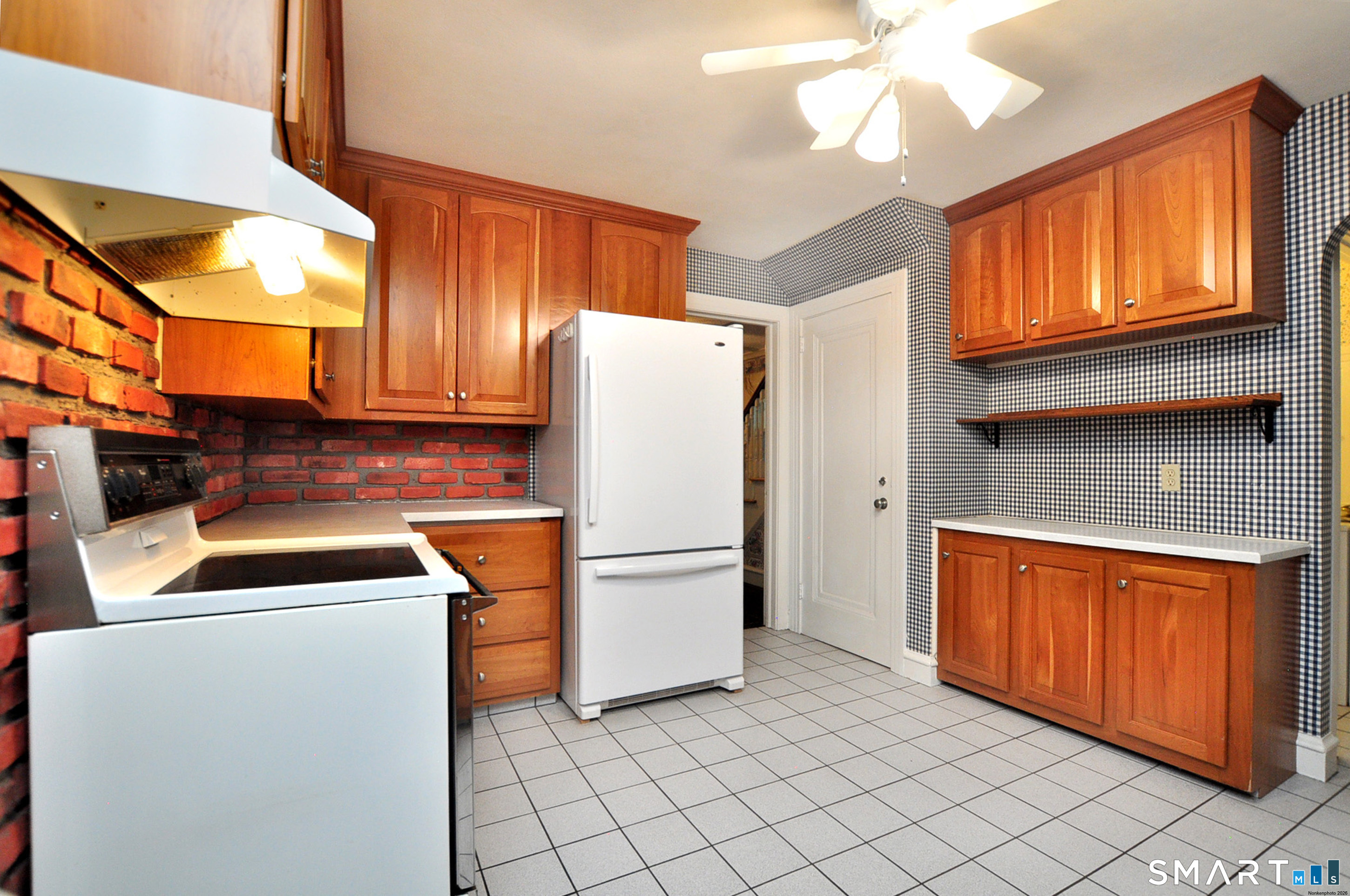 10 Harvey Road Windsor CT 06095