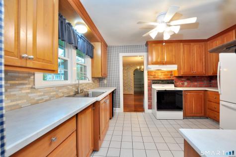 10 Harvey Road Windsor CT 06095