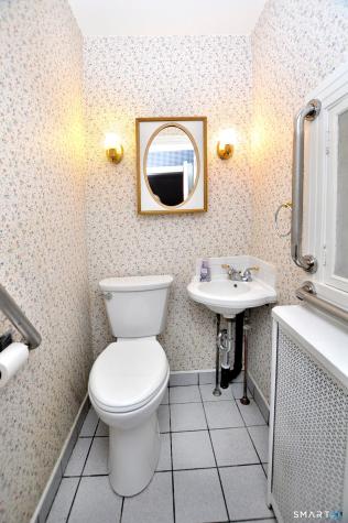 10 Harvey Road Windsor CT 06095