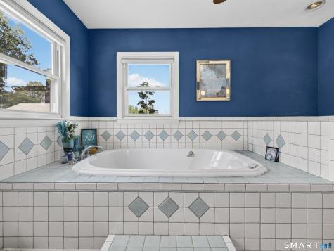 Waterford CT 06375