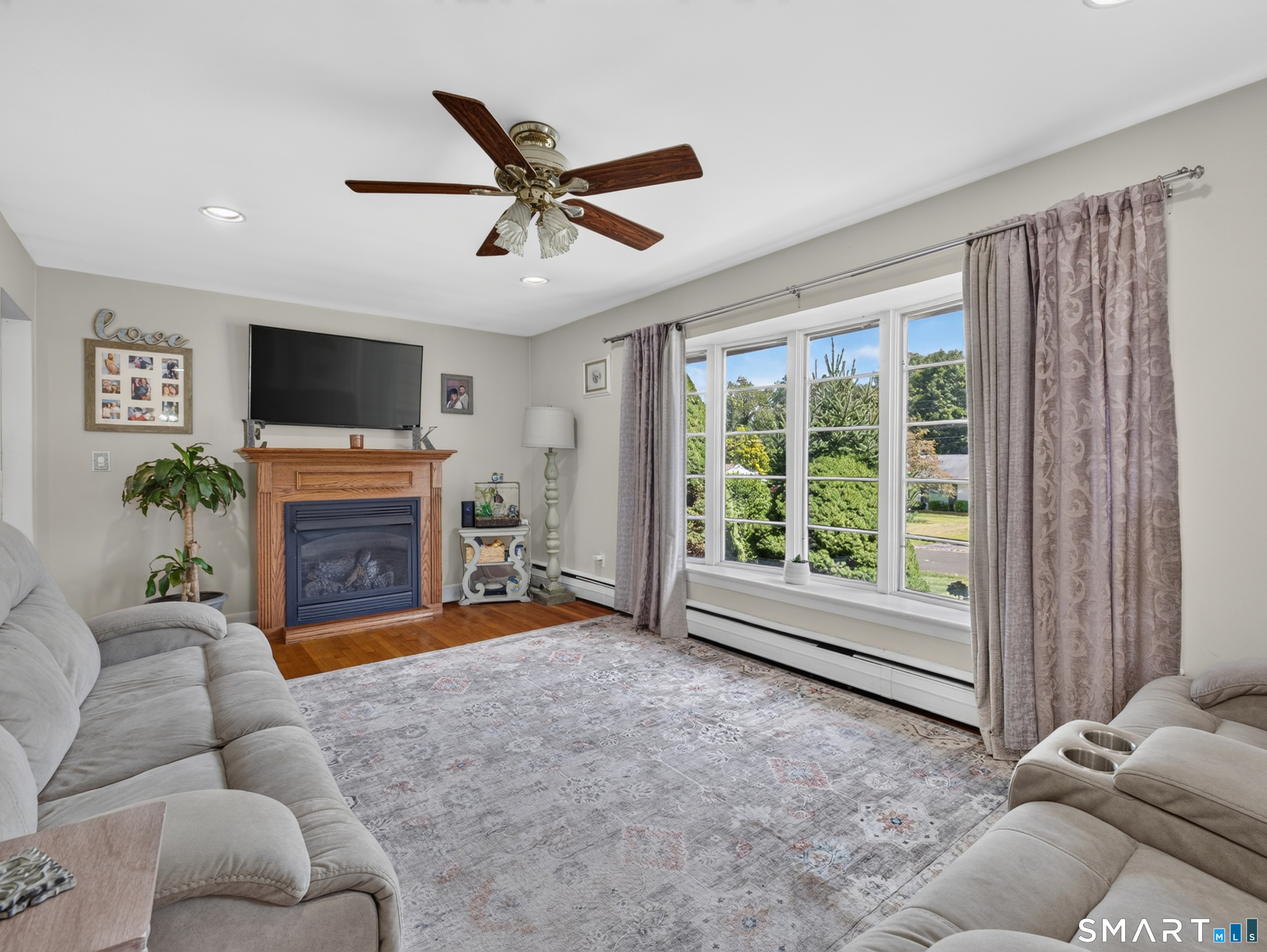 Waterford CT 06375