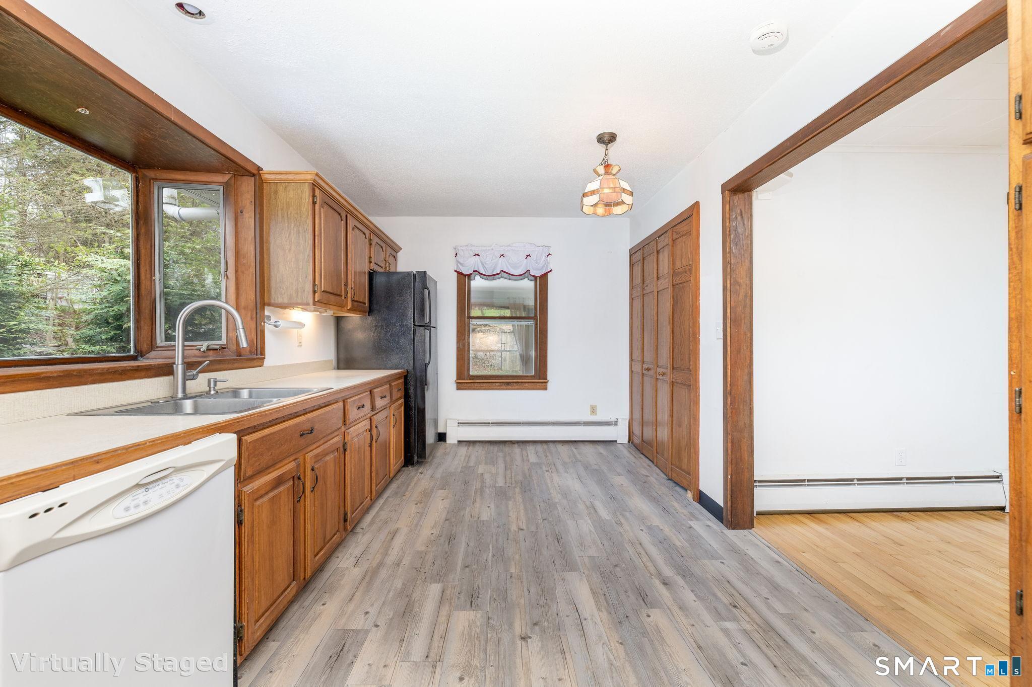24 Rose Street Sprague CT 06330