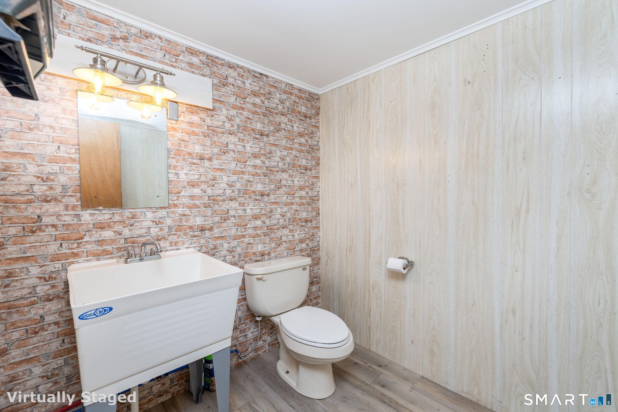 24 Rose Street Sprague CT 06330