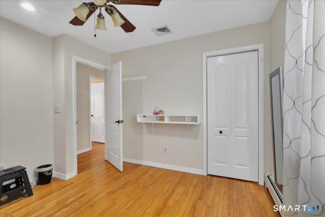 68 Eagle Place West Haven CT 06516