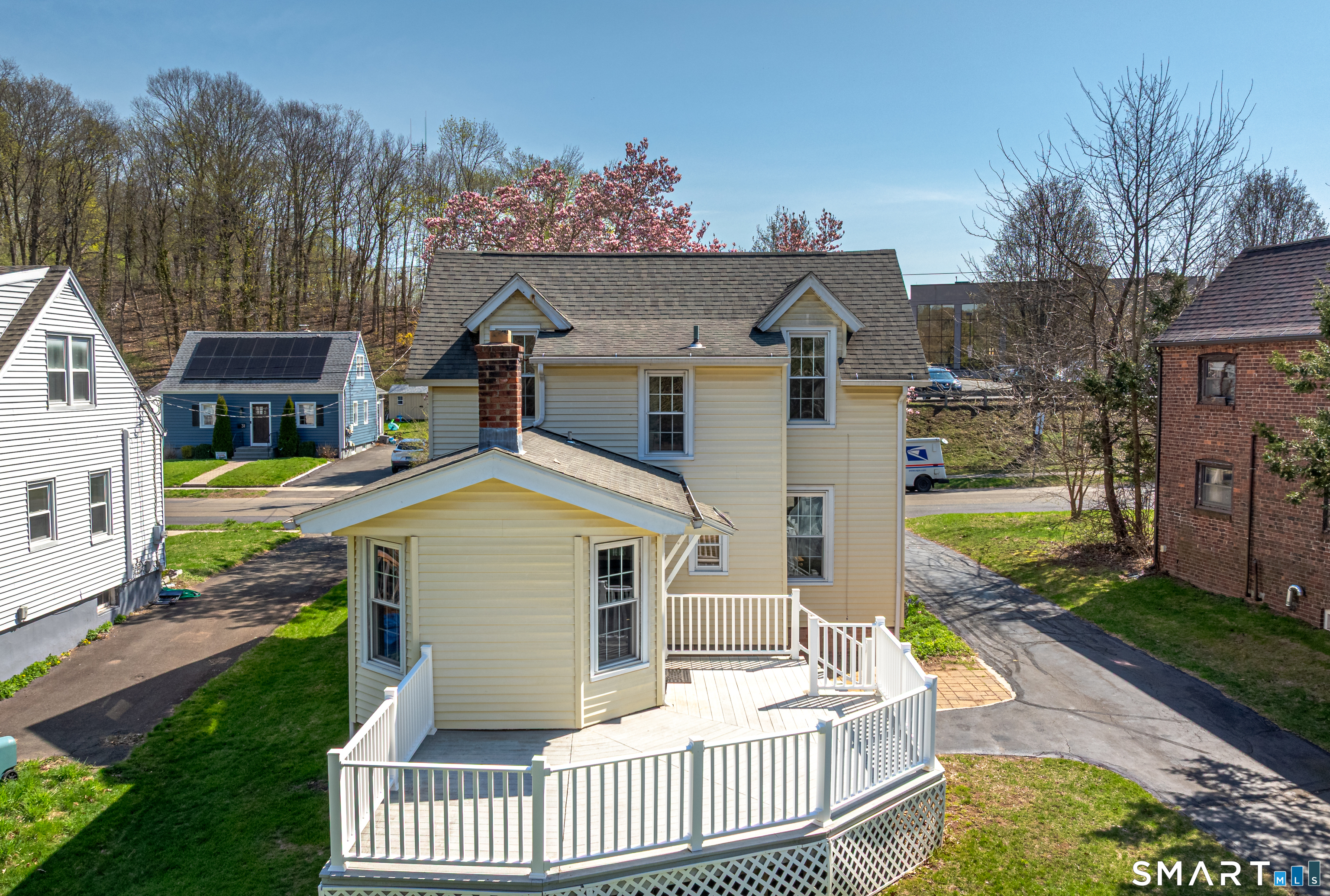 22 Colony Street Hamden CT 06518