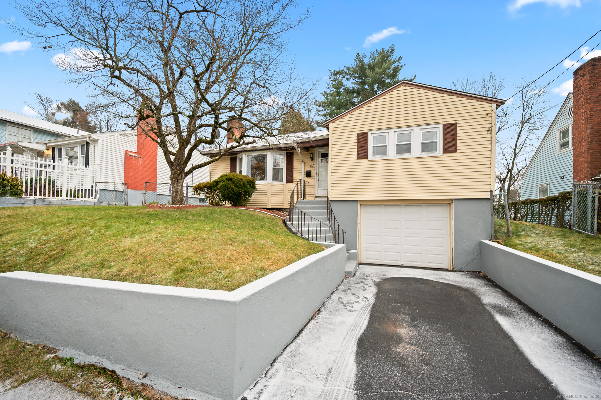 67 Simpson Street Hartford CT 06112