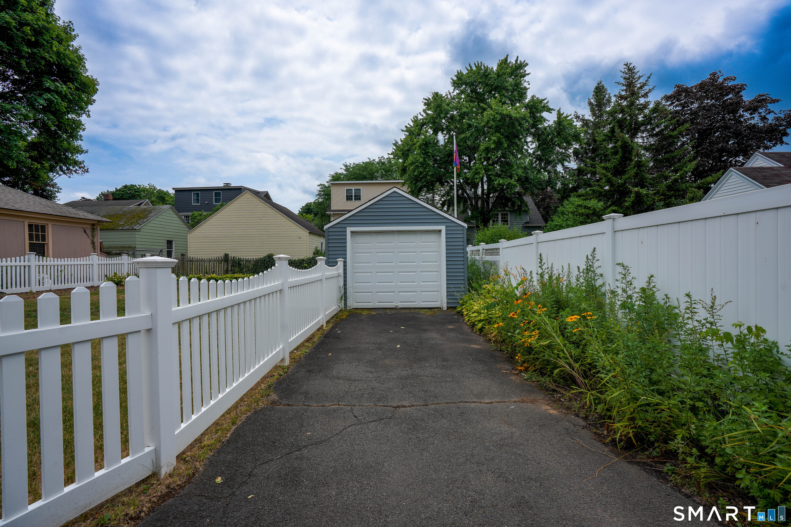 106 Filbert Street Hamden CT 06517
