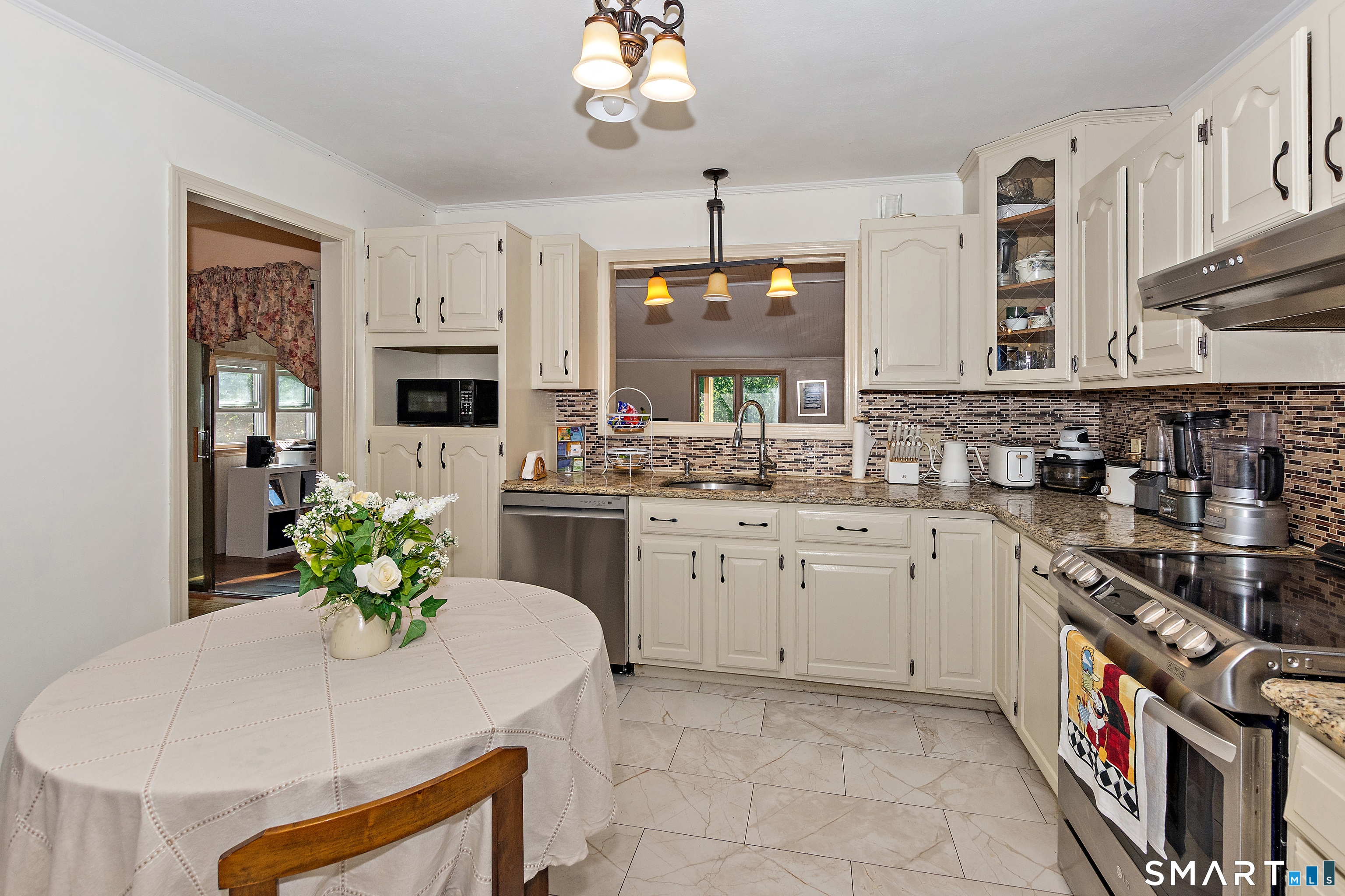 52 Caribou Drive Norwich CT 06360