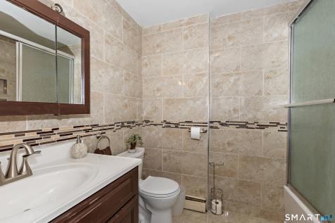 52 Caribou Drive Norwich CT 06360