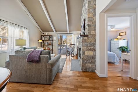 28 Davis Road New Hartford CT 06057