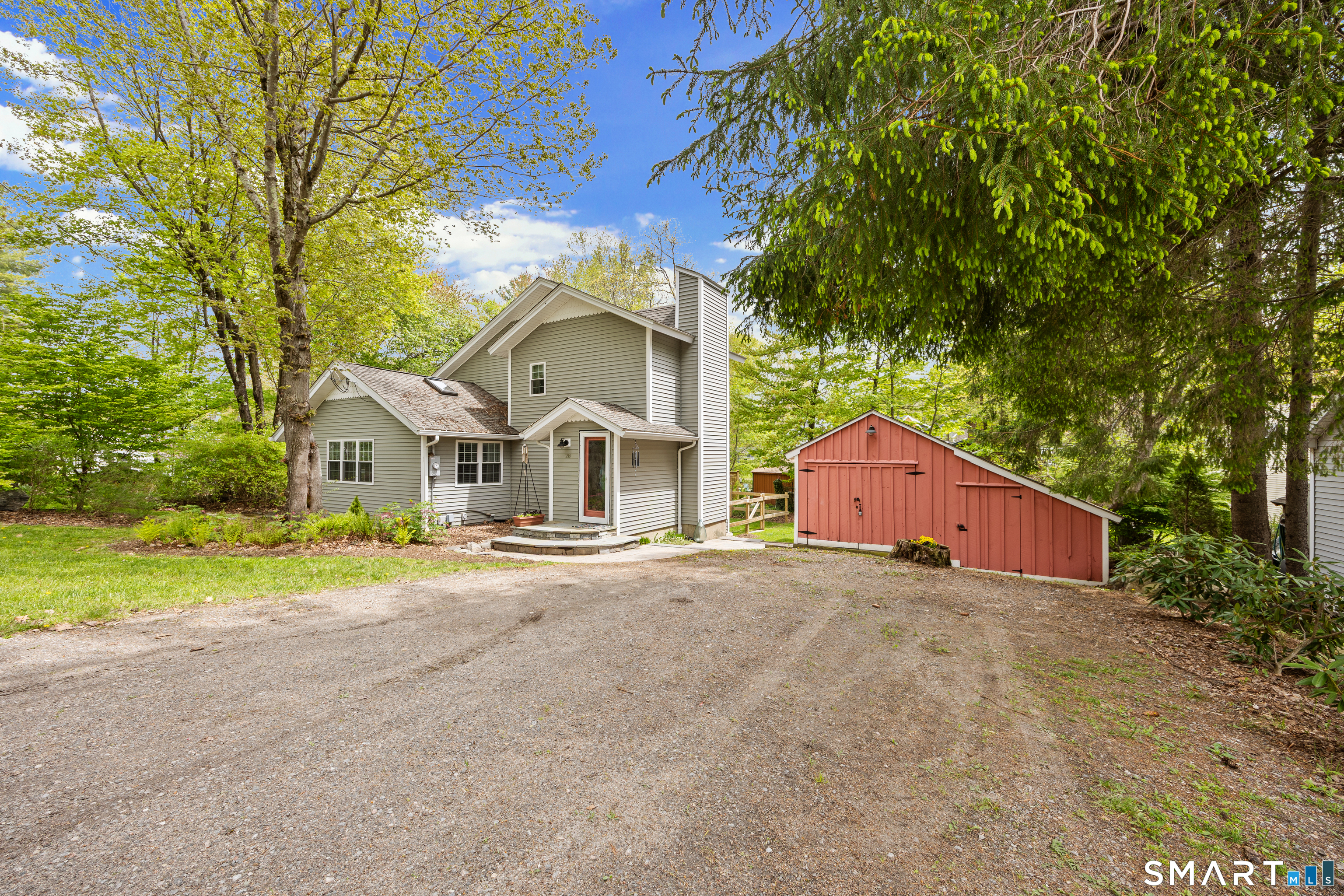 28 Davis Road New Hartford CT 06057