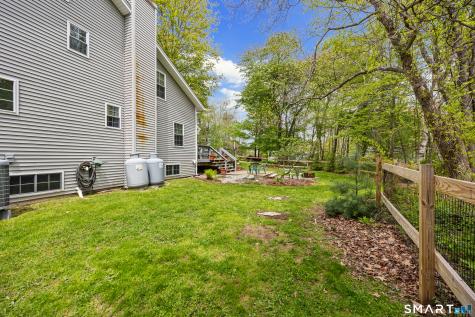 28 Davis Road New Hartford CT 06057