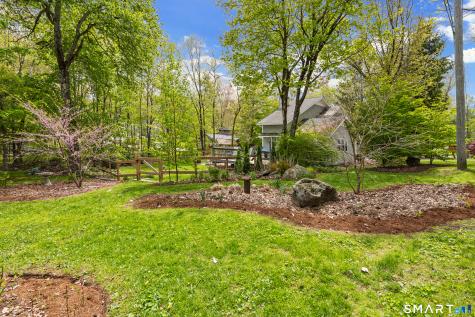 28 Davis Road New Hartford CT 06057