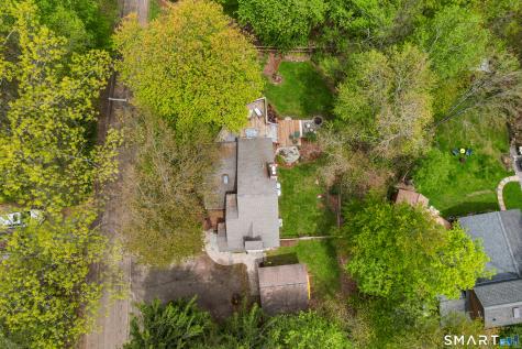 28 Davis Road New Hartford CT 06057