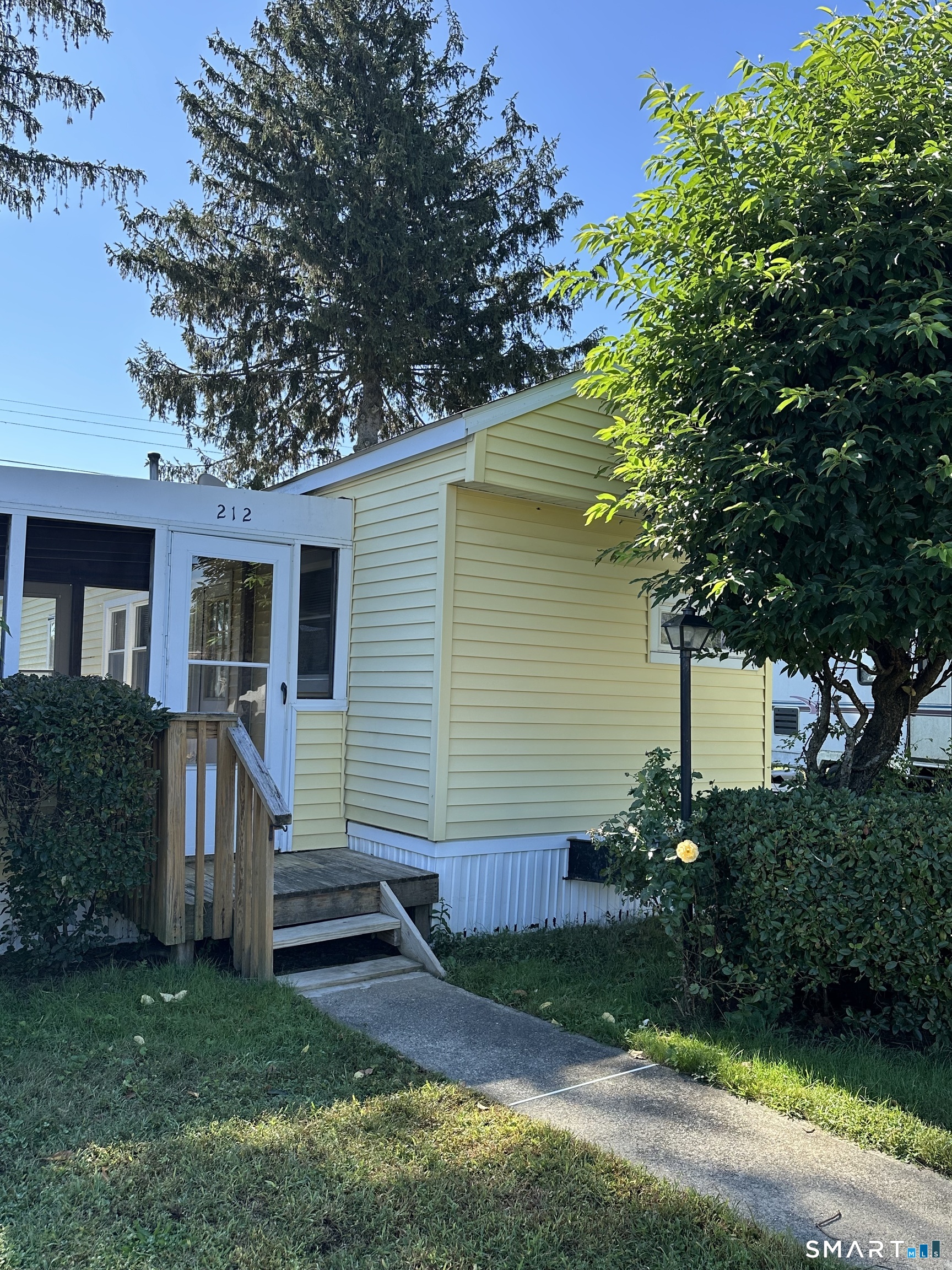 212 Fairway Drive East Windsor CT 06088