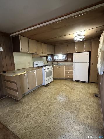 212 Fairway Drive East Windsor CT 06088