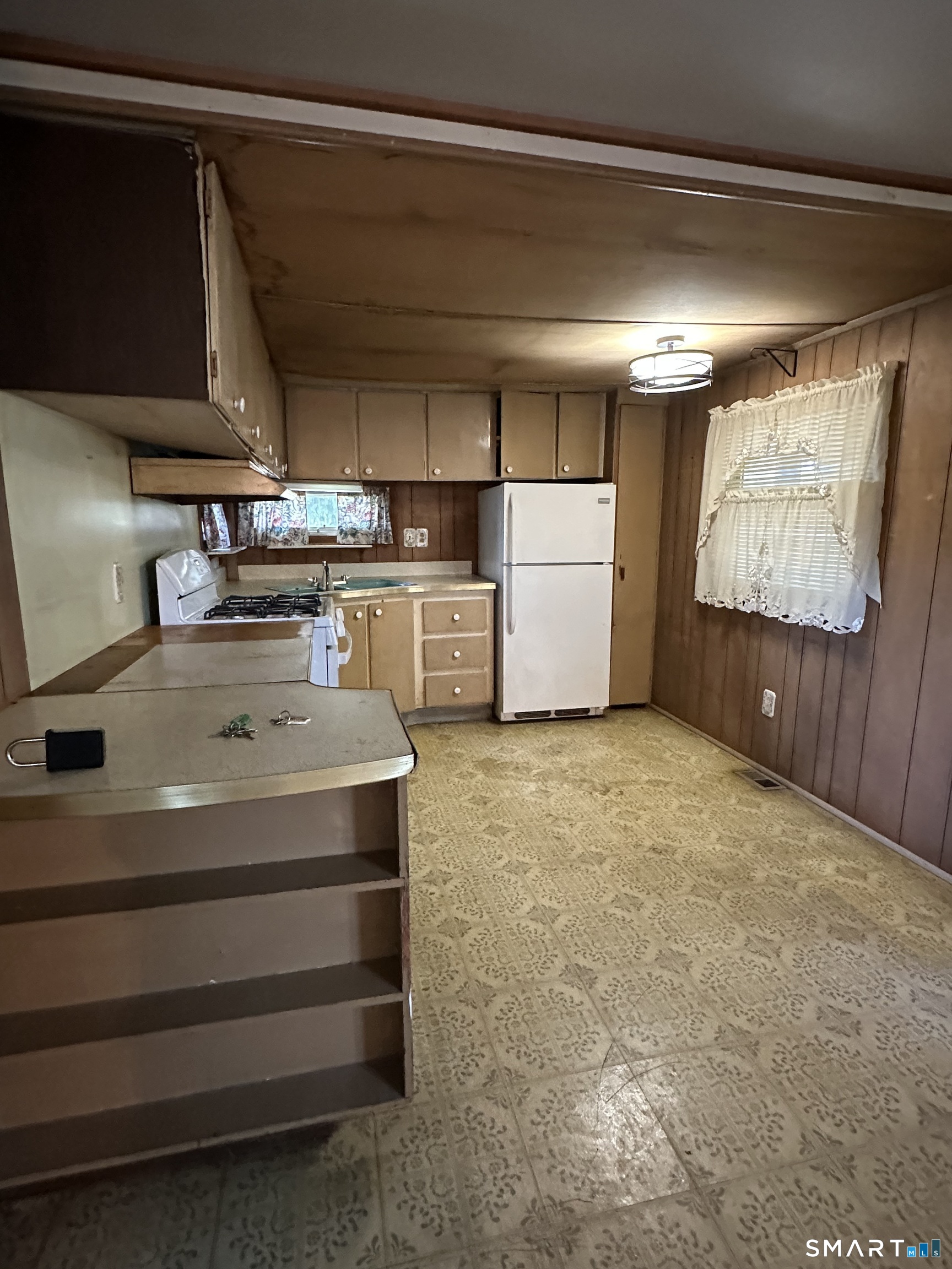 212 Fairway Drive East Windsor CT 06088