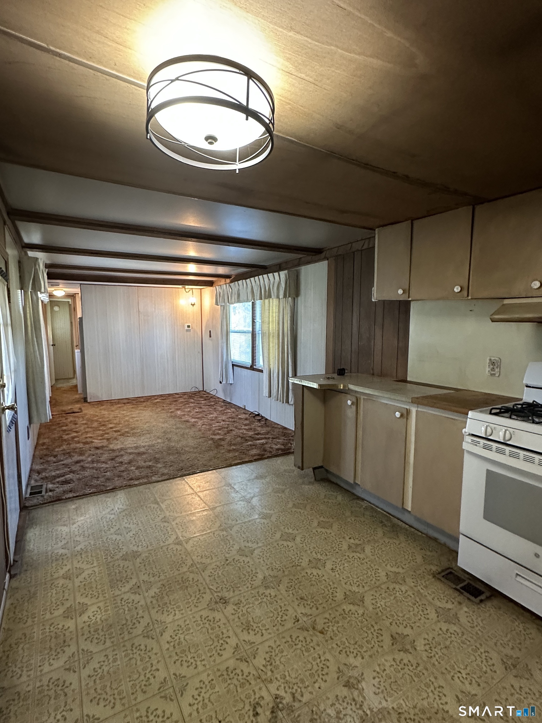 212 Fairway Drive East Windsor CT 06088