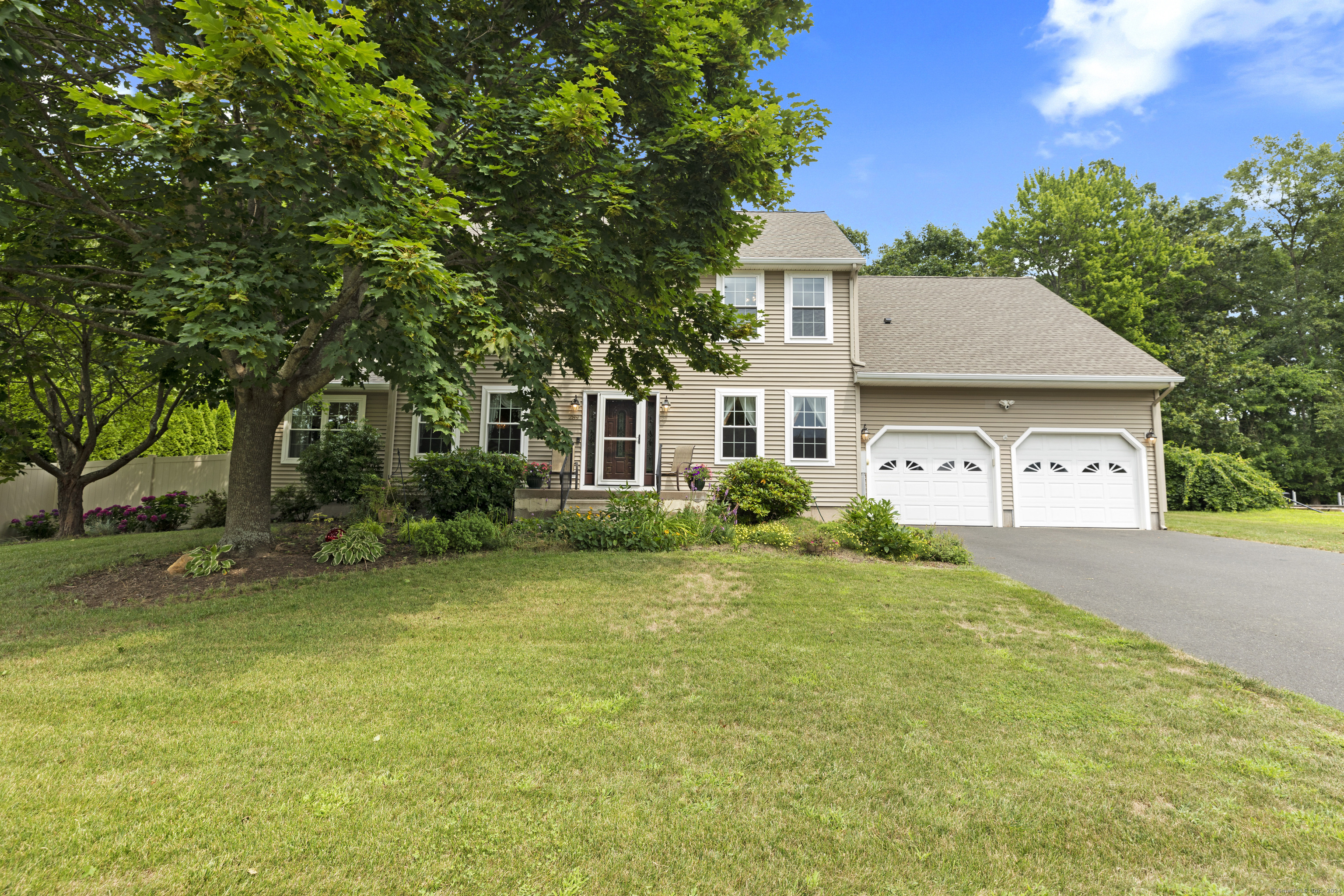 289 Meadowbrook Drive Manchester CT 06042