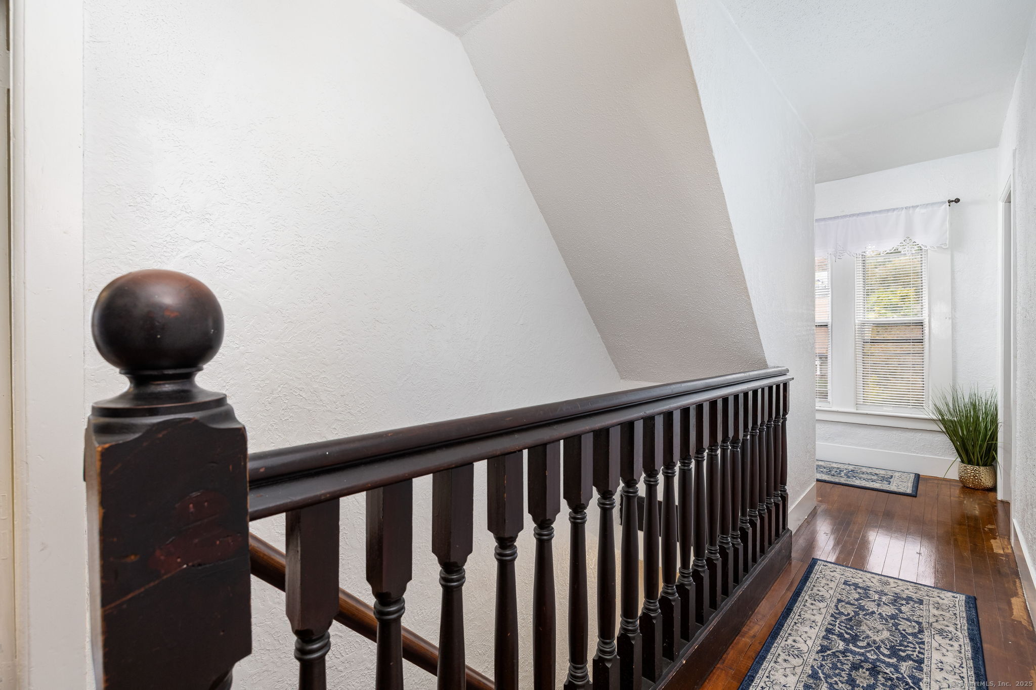 8 Pearl Street Groton CT 06355