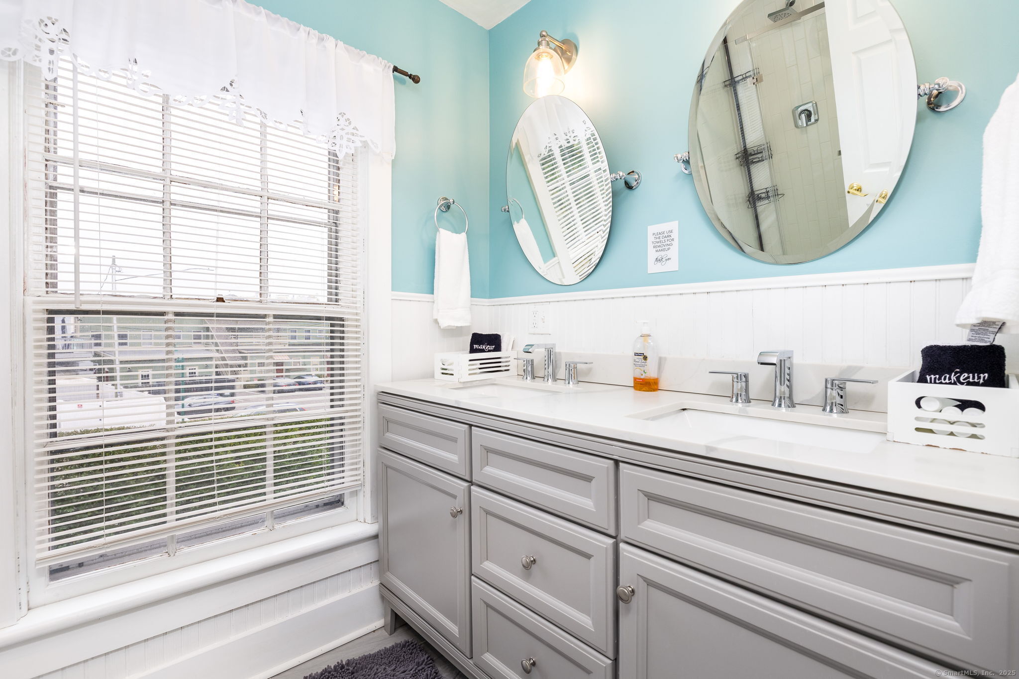 8 Pearl Street Groton CT 06355