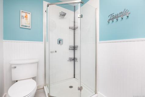 8 Pearl Street Groton CT 06355