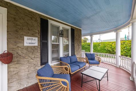 8 Pearl Street Groton CT 06355