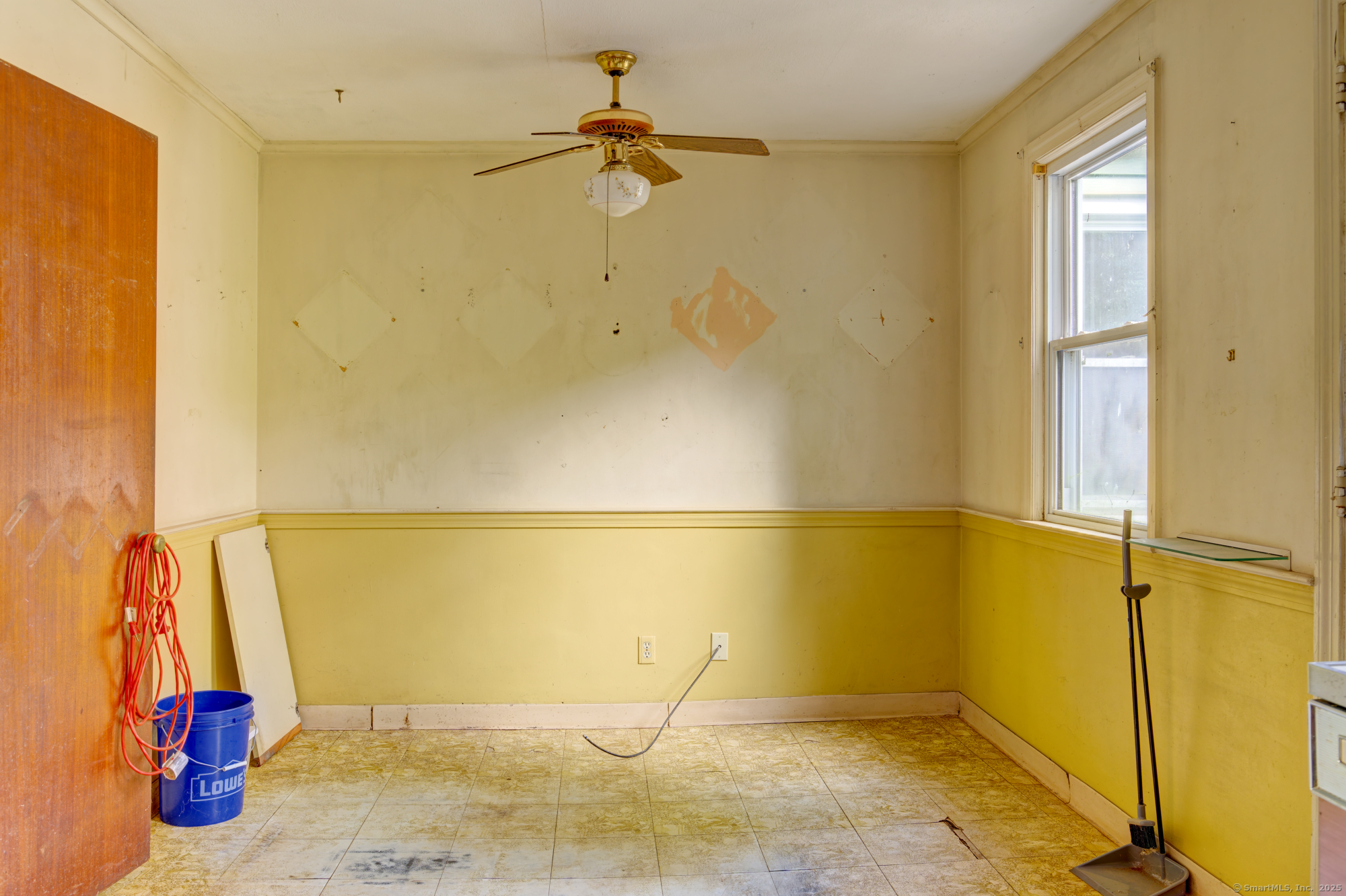 129 Glenview Drive Newington CT 06111