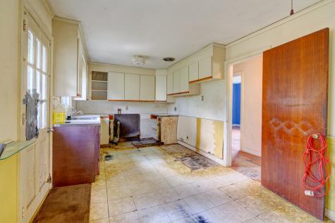 129 Glenview Drive Newington CT 06111