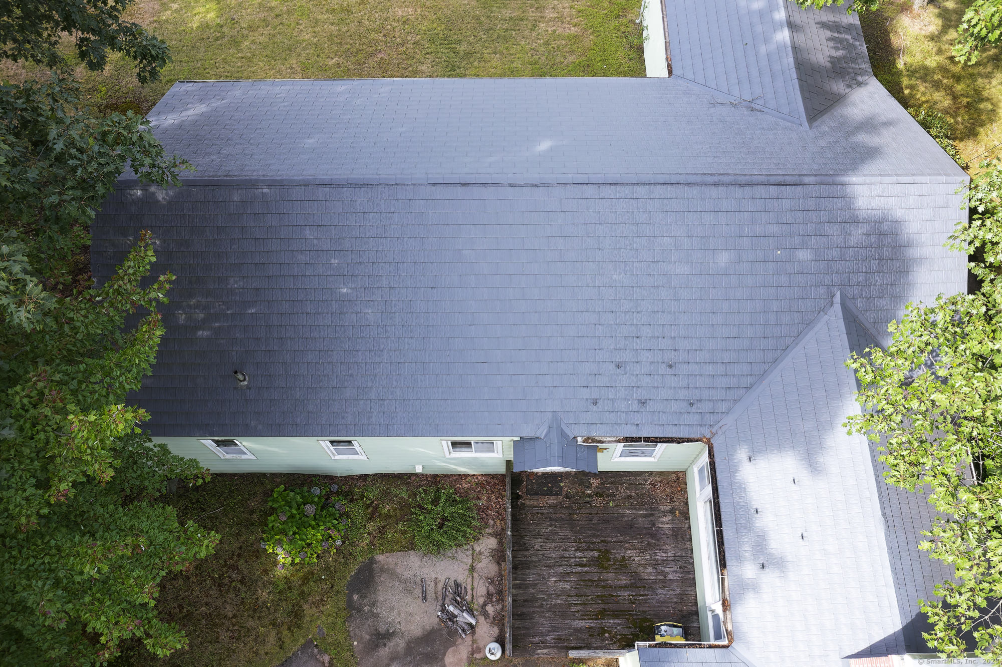 129 Glenview Drive Newington CT 06111