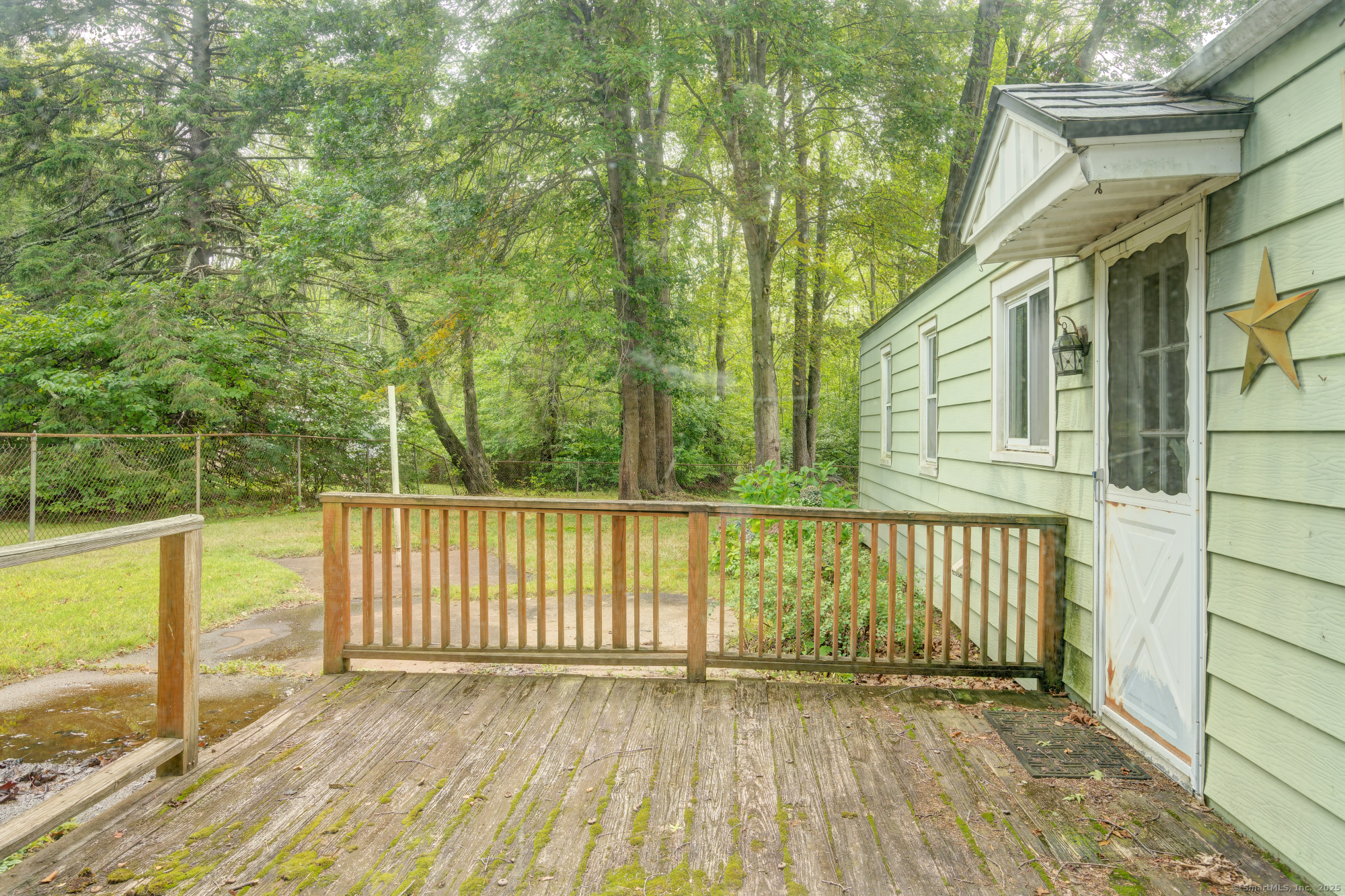 129 Glenview Drive Newington CT 06111