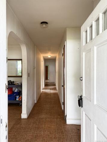 129 Glenview Drive Newington CT 06111