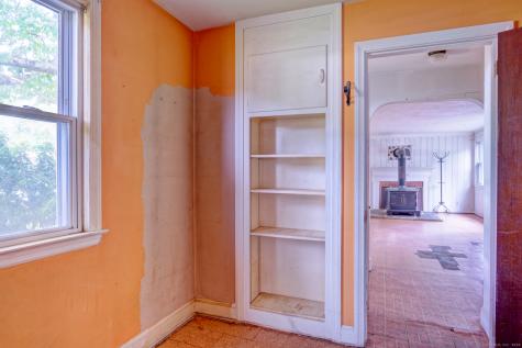 129 Glenview Drive Newington CT 06111