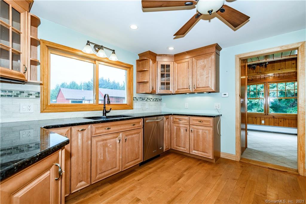 281 Hillstown Road Manchester CT 06040
