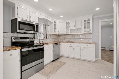 175 School Street Fairfield CT 06824