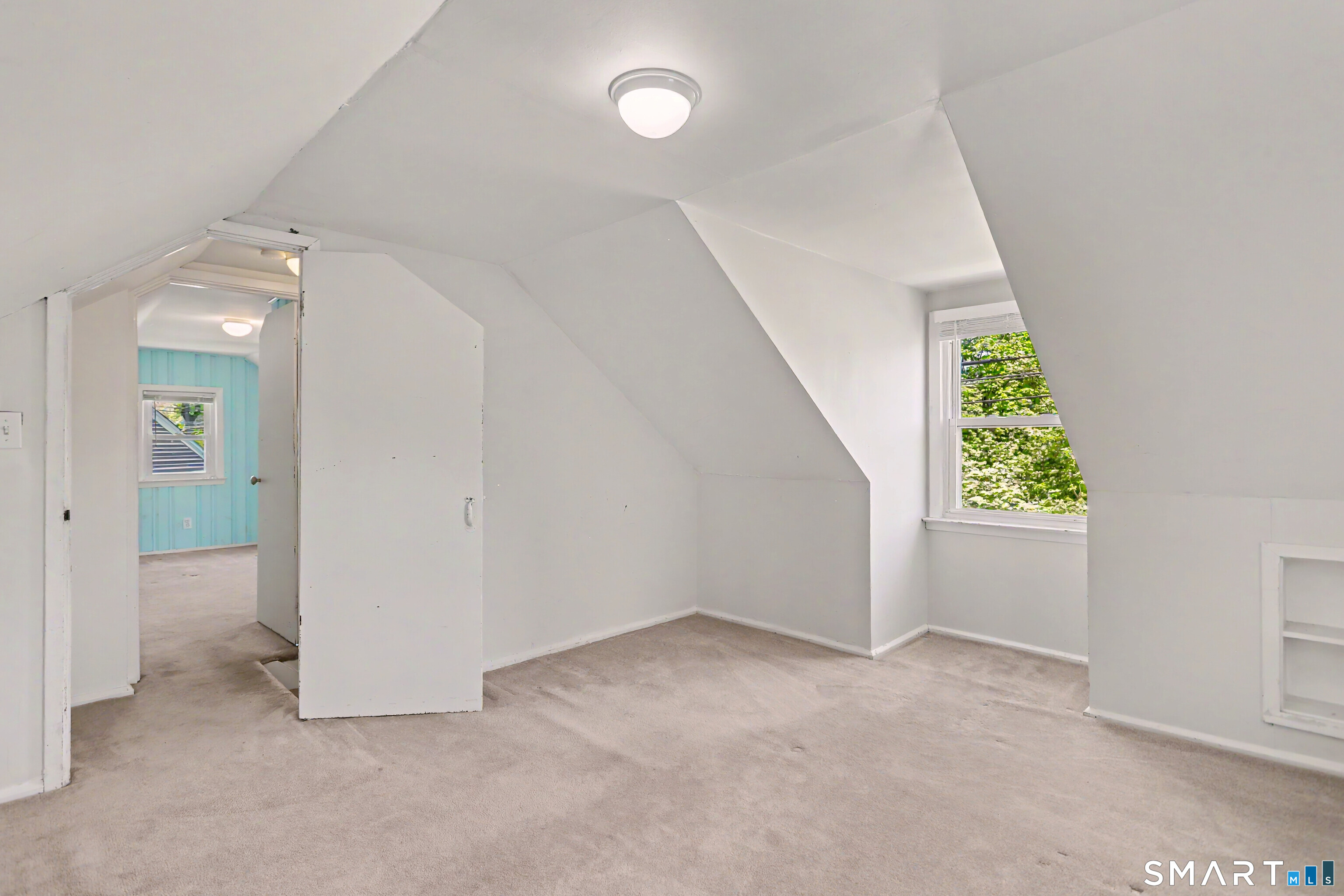 175 School Street Fairfield CT 06824
