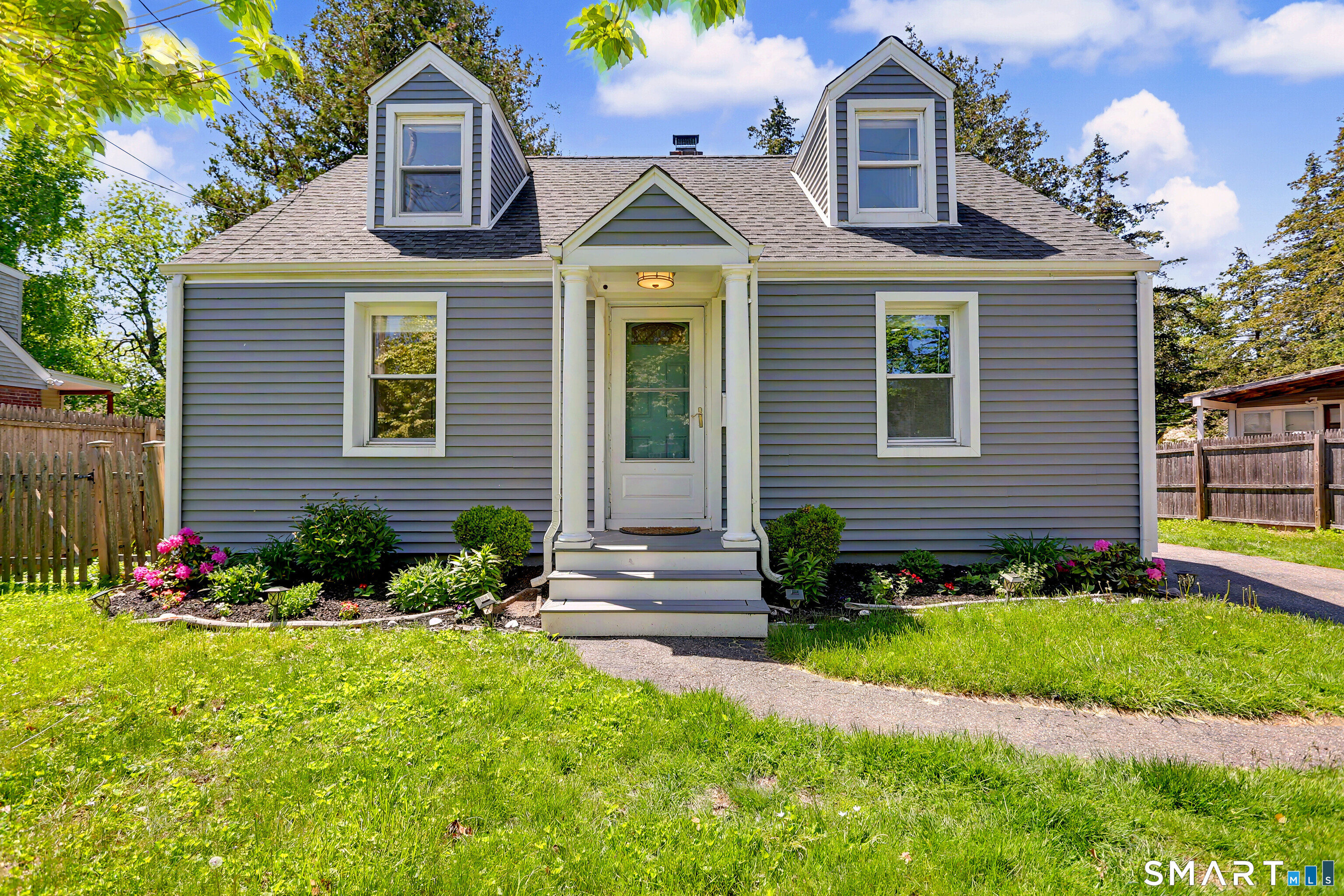 175 School Street Fairfield CT 06824