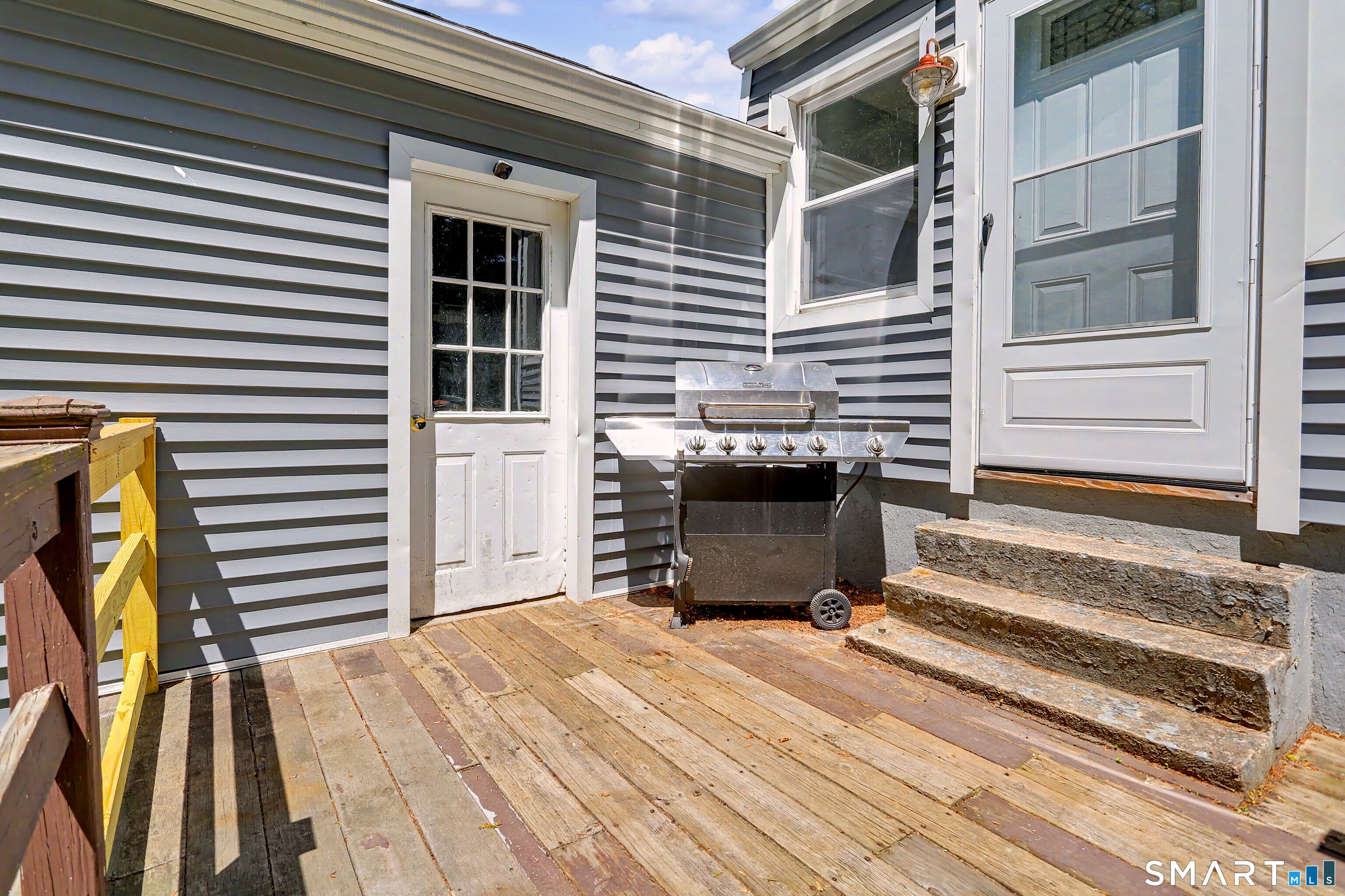 175 School Street Fairfield CT 06824