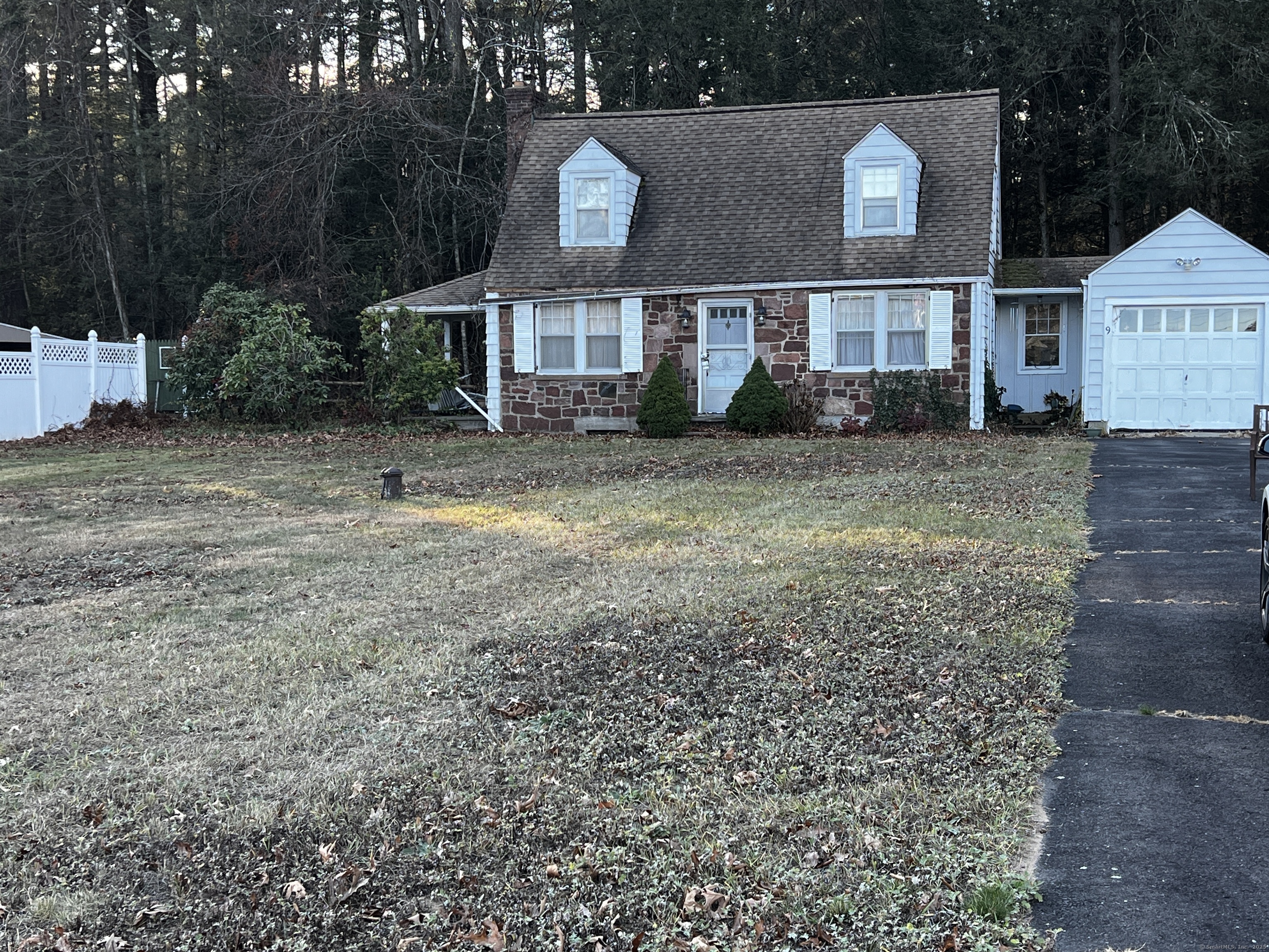 9 Mountain View Drive Simsbury CT 06089