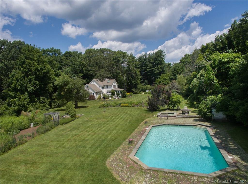 466 Ridgebury Road Ridgefield CT 06877