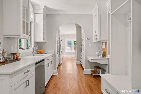 5 Farnham Court Westport CT 06880