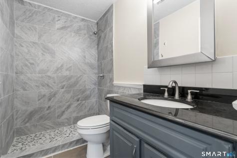 40 Hakim St Extension Danbury CT 06810