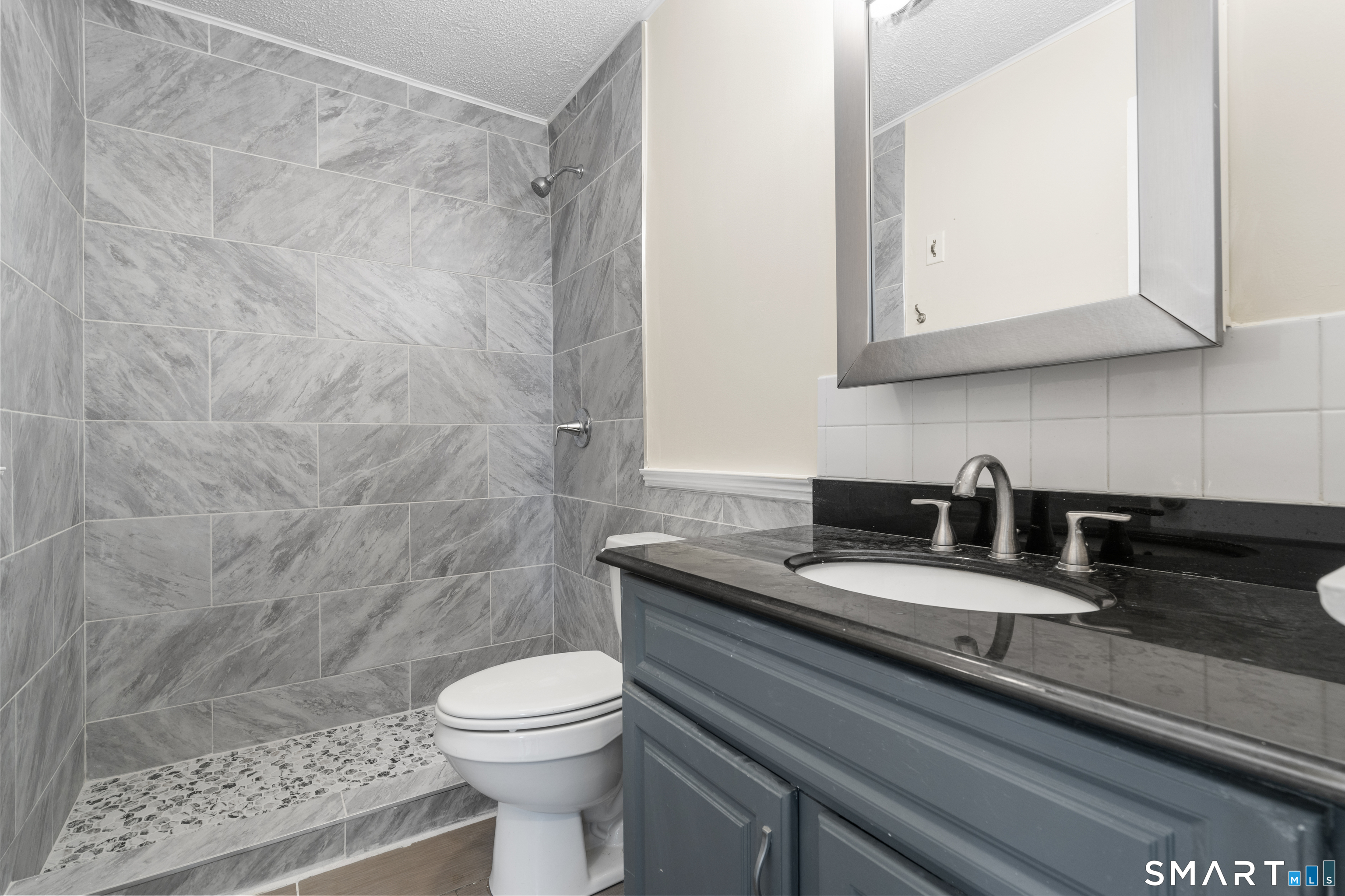 40 Hakim St Extension Danbury CT 06810