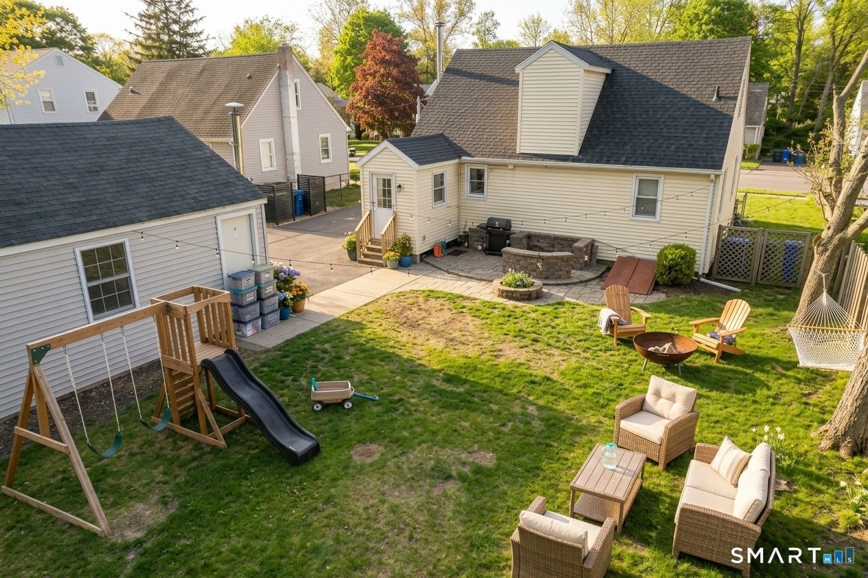 40 Hakim St Extension Danbury CT 06810