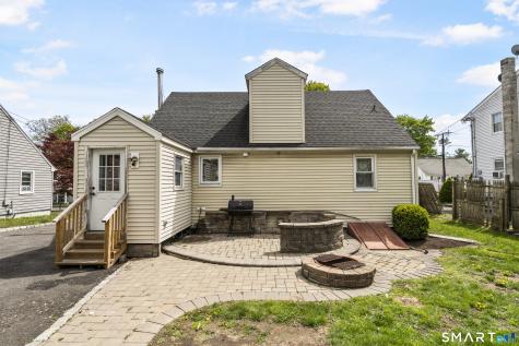 40 Hakim St Extension Danbury CT 06810