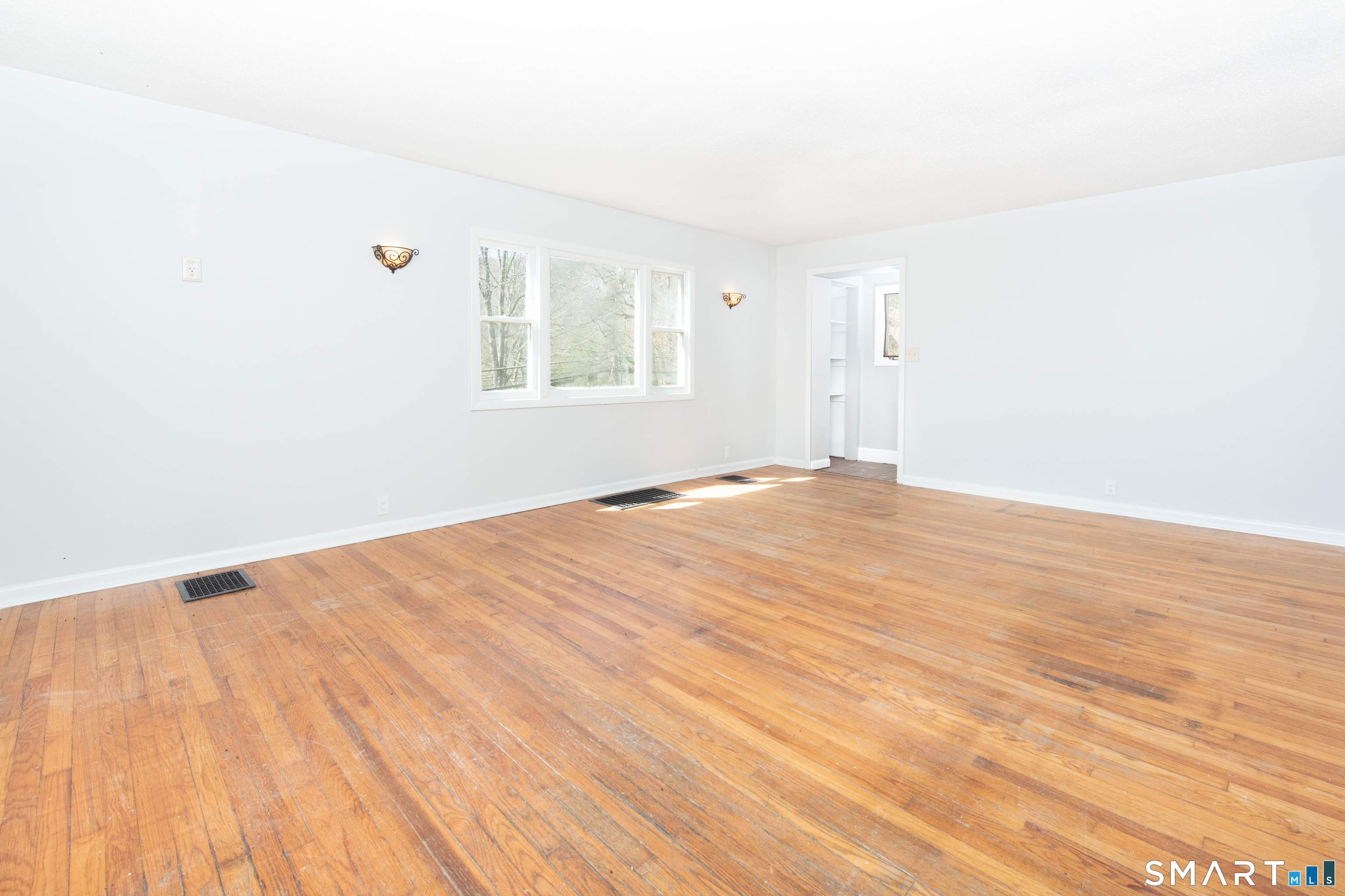 178 Litchfield Street Thomaston CT 06787