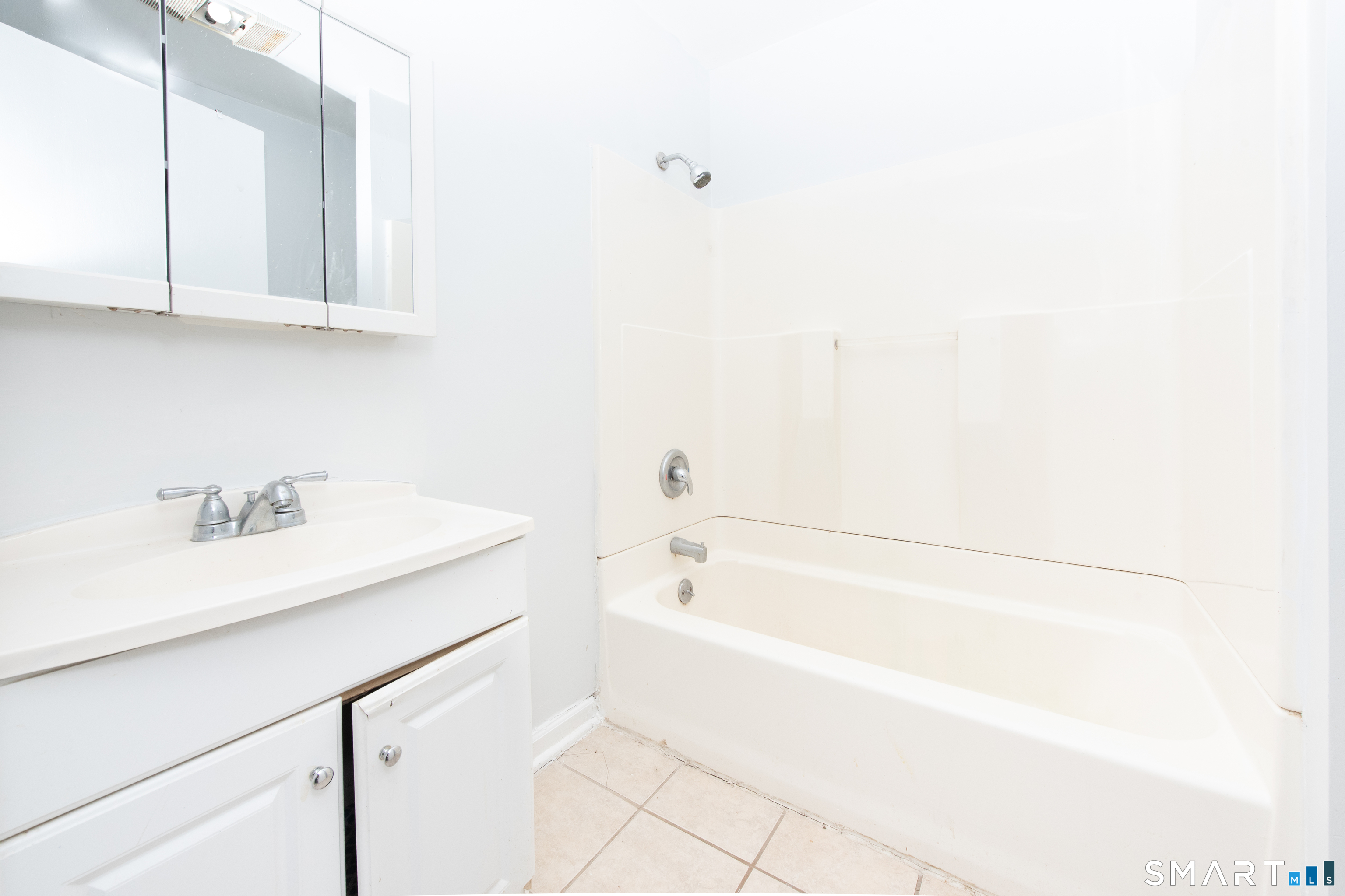178 Litchfield Street Thomaston CT 06787