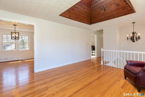 9 Stanley Drive Seymour CT 06483