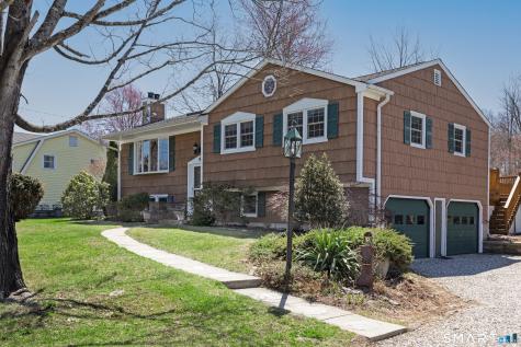 9 Stanley Drive Seymour CT 06483